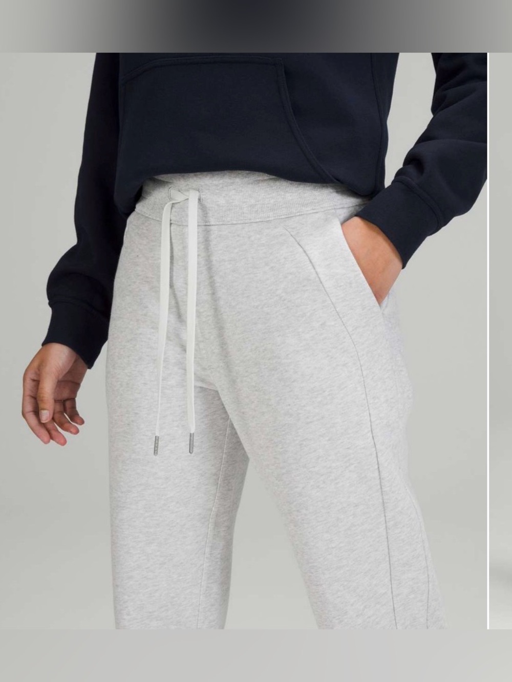 🍋🍋lululemon athletica  Scuba High-Rise Cropped jogger, like new, sz 6